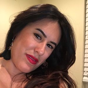 Meet your Posher, Cristina